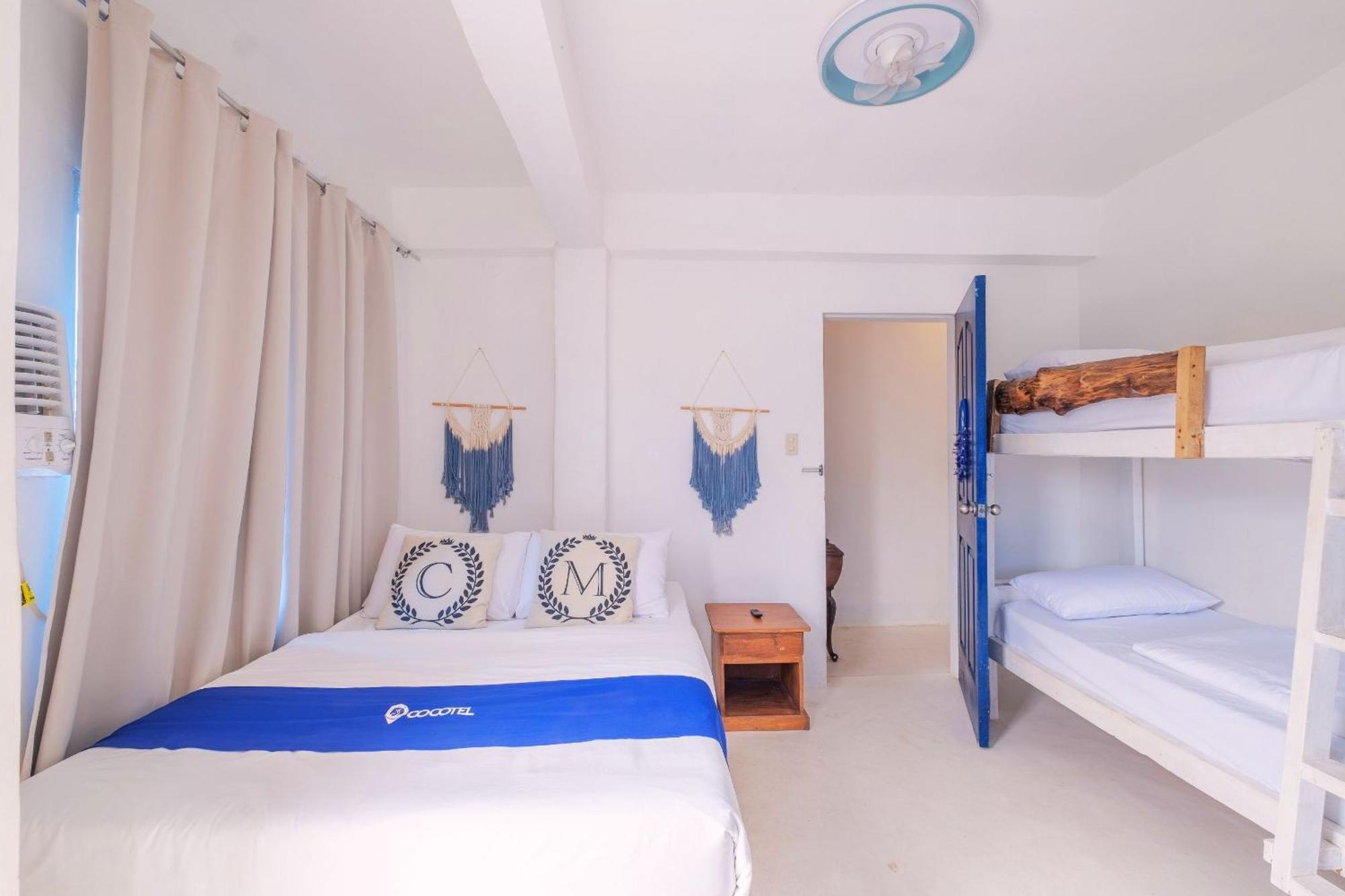 Club Monet Beachfront Resort By Cocotel Cabangan Room photo